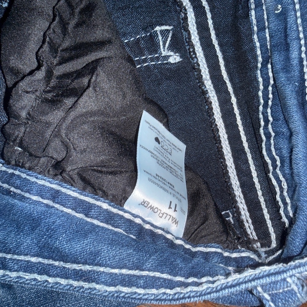 Wallflower Women's Boot Cut Jeans in Blue - Picture 4 of 7